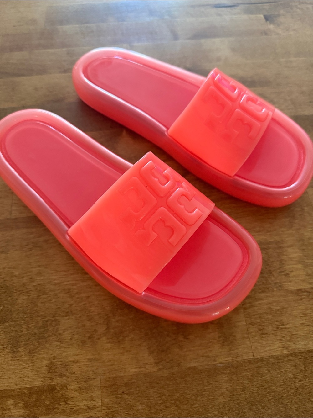 Tory Burch Bubble Jelly Slides Size 8